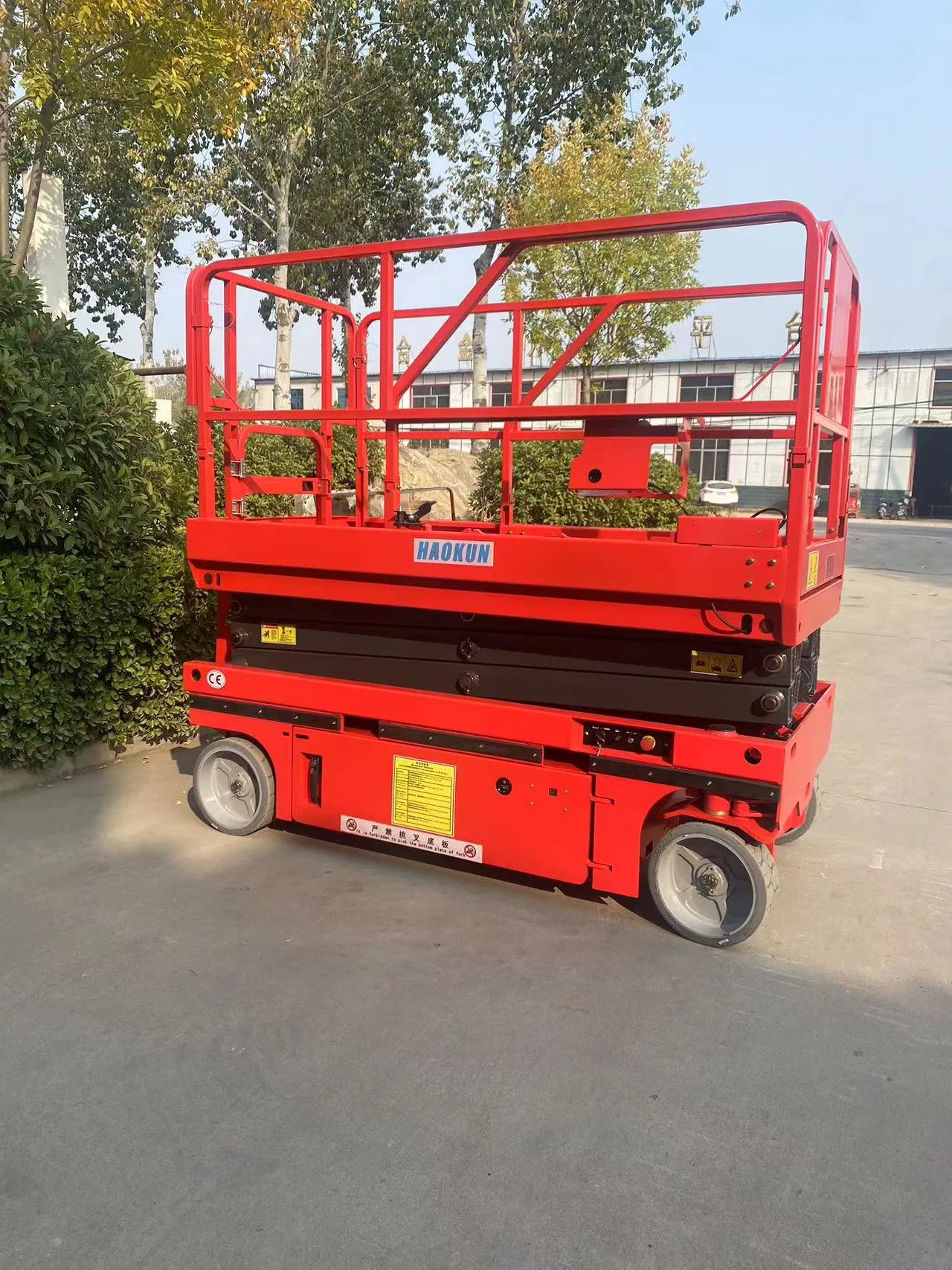 32FT Heavy Duty Rough Terrain Man Electric Hydraulic Battery Self Propelled Scissor Lift