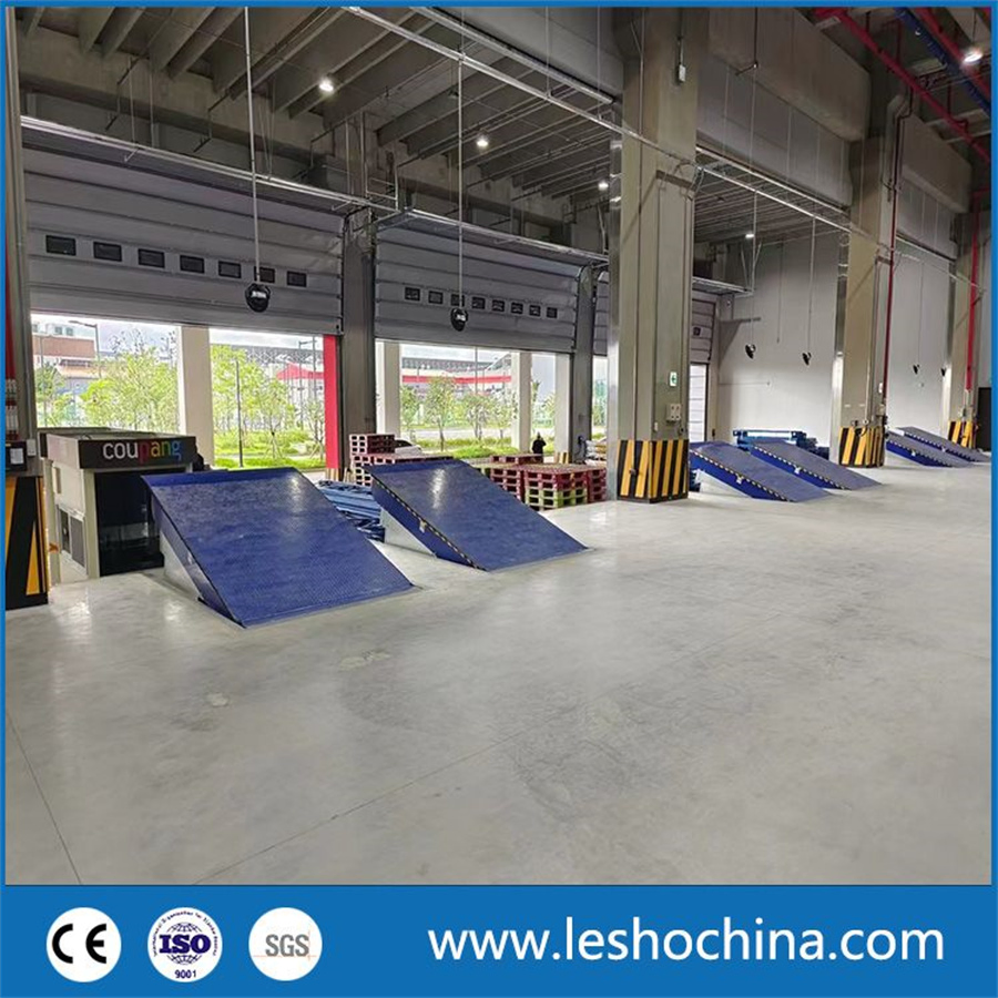 Top Quality Manufacturer Factory Direct High Quality Hydraulic Equipment Loading Dock Leveler with Dock Leveler Power Unit