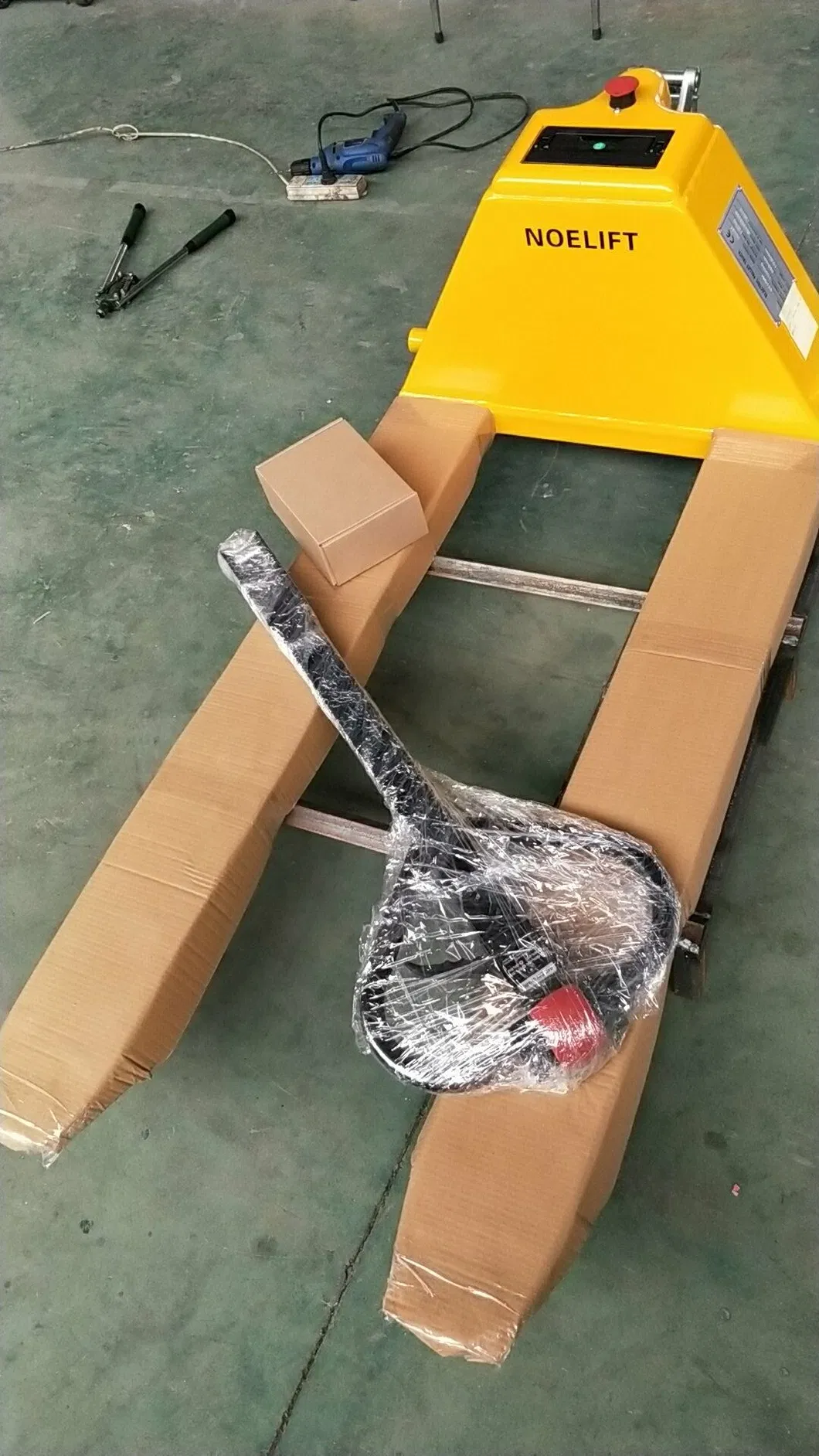 Pallet Truck Detail 1