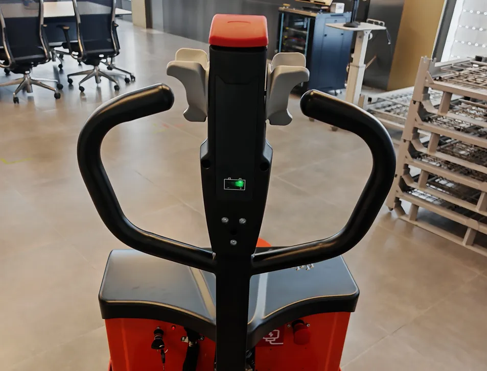 Multifunctional Handle