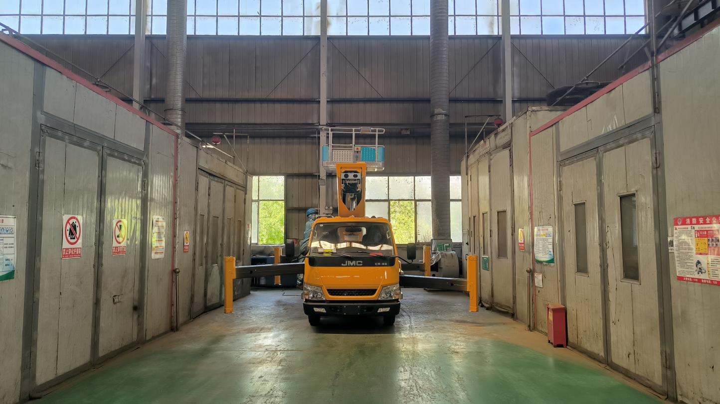 Quality control and final inspection of Kleen Lift lifting equipment before shipment