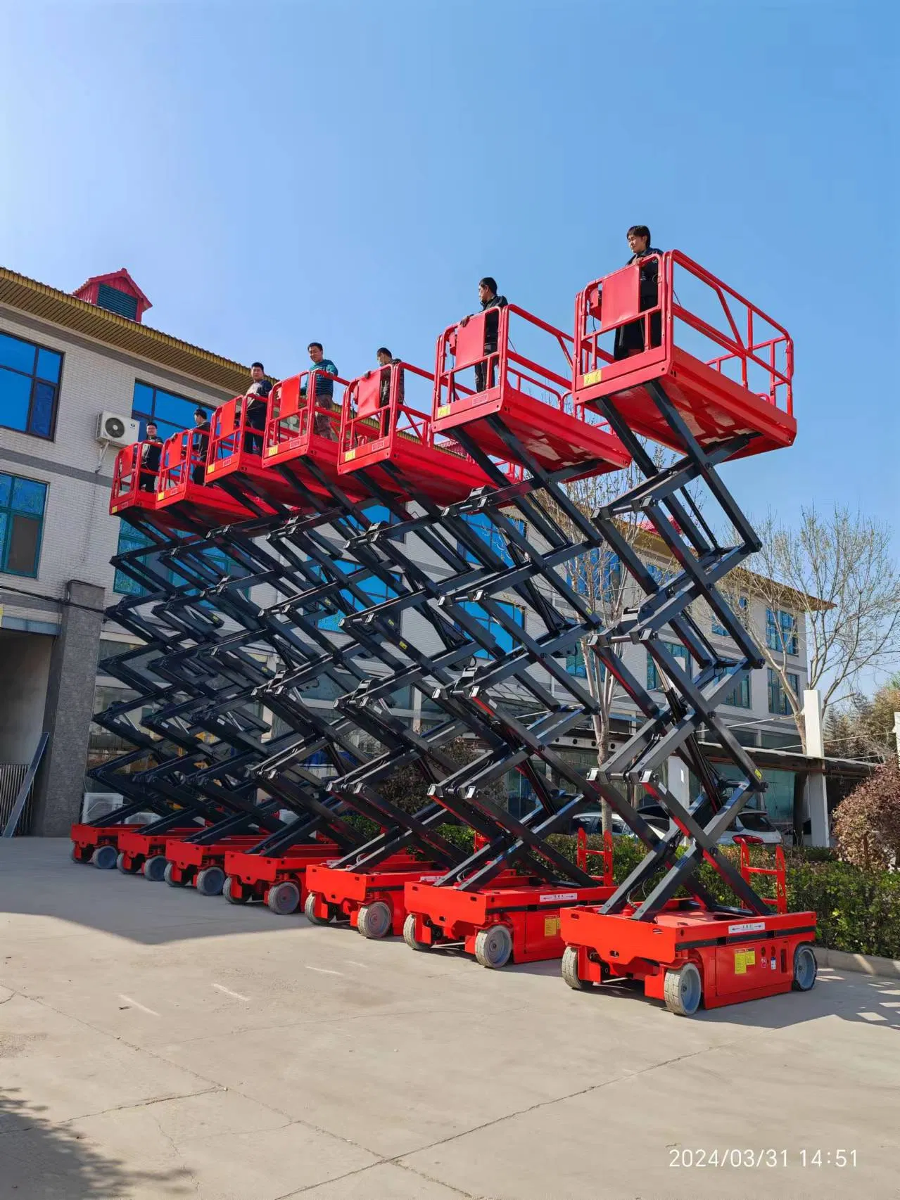 32FT Heavy Duty Rough Terrain Man Electric Hydraulic Battery Self Propelled Scissor Lift