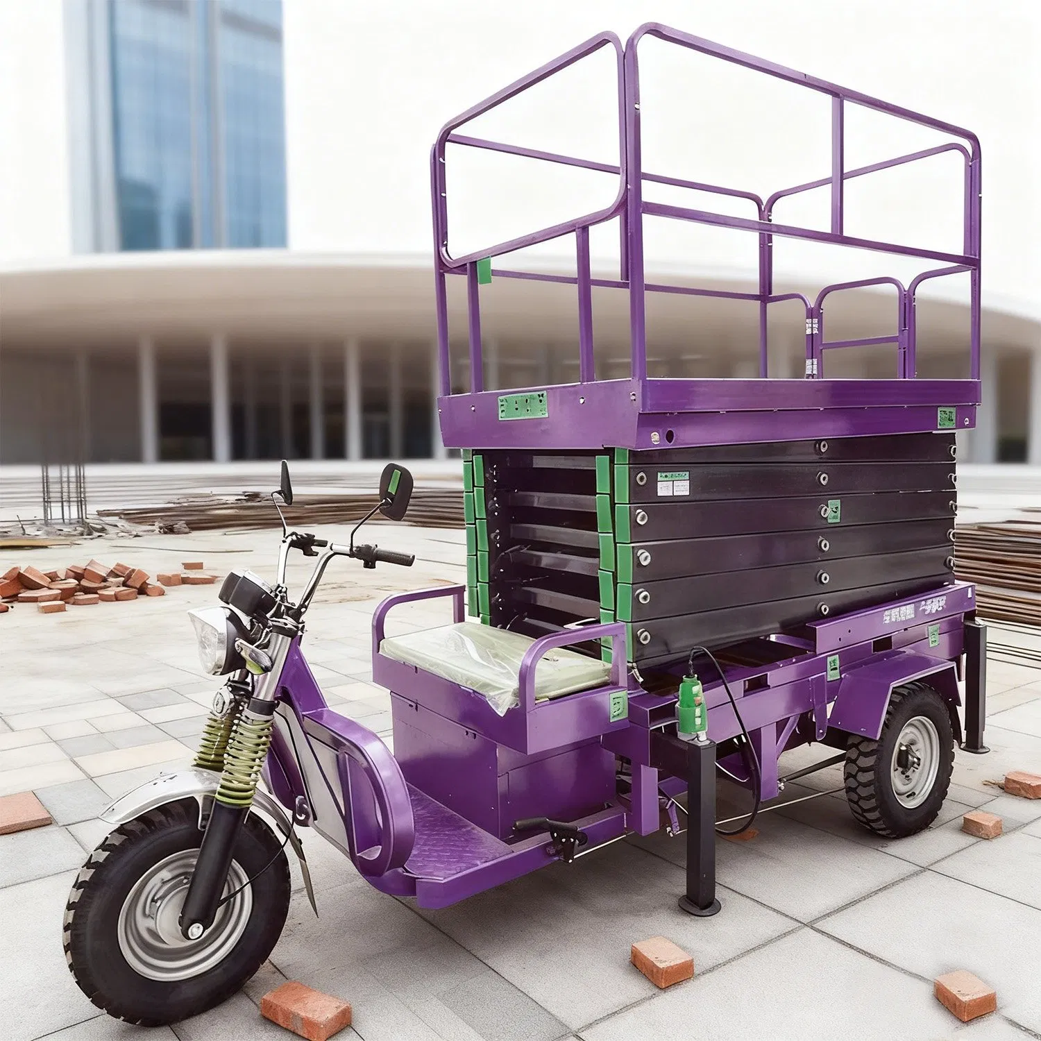 Electrical Three-Wheel Tricycle Scissor Lift Aerial Work Platform for Rough Terrain