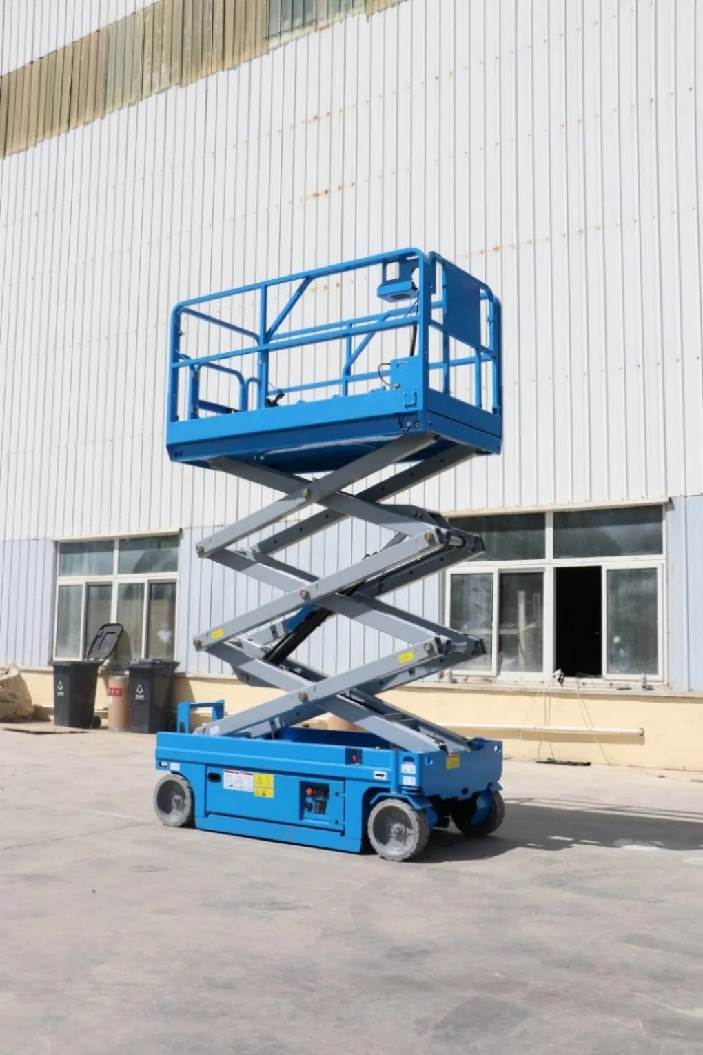 Portable Low Profile Hydraulic Pallet Scissor Lift Table with Ramp for Easy Loading