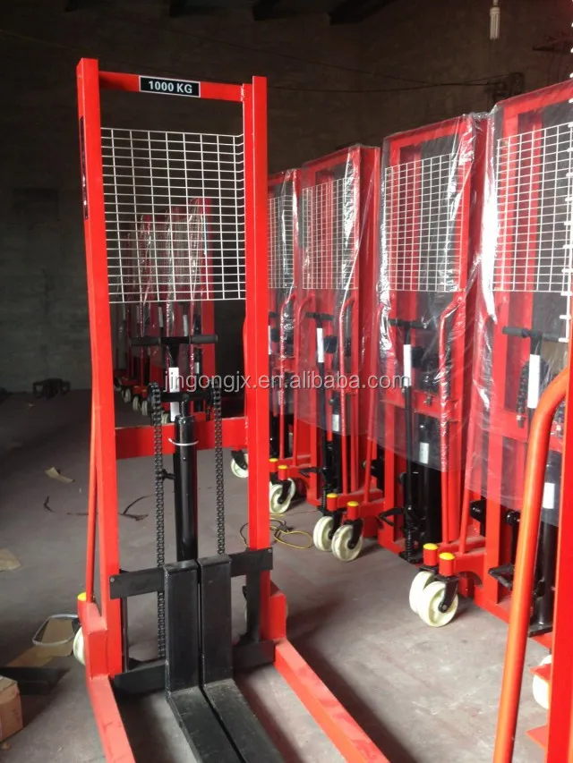 Manual Hydraulic Stacker 1