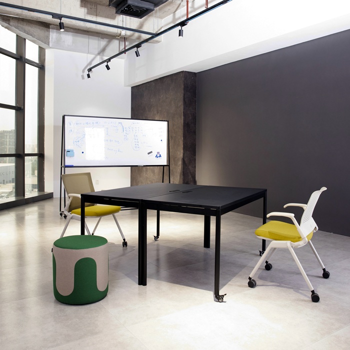 Uispair Modern Home Office Desk Chair Combination Staff Workstation Conference Use Iron Panel Wood Style Commercial Use 3-Year