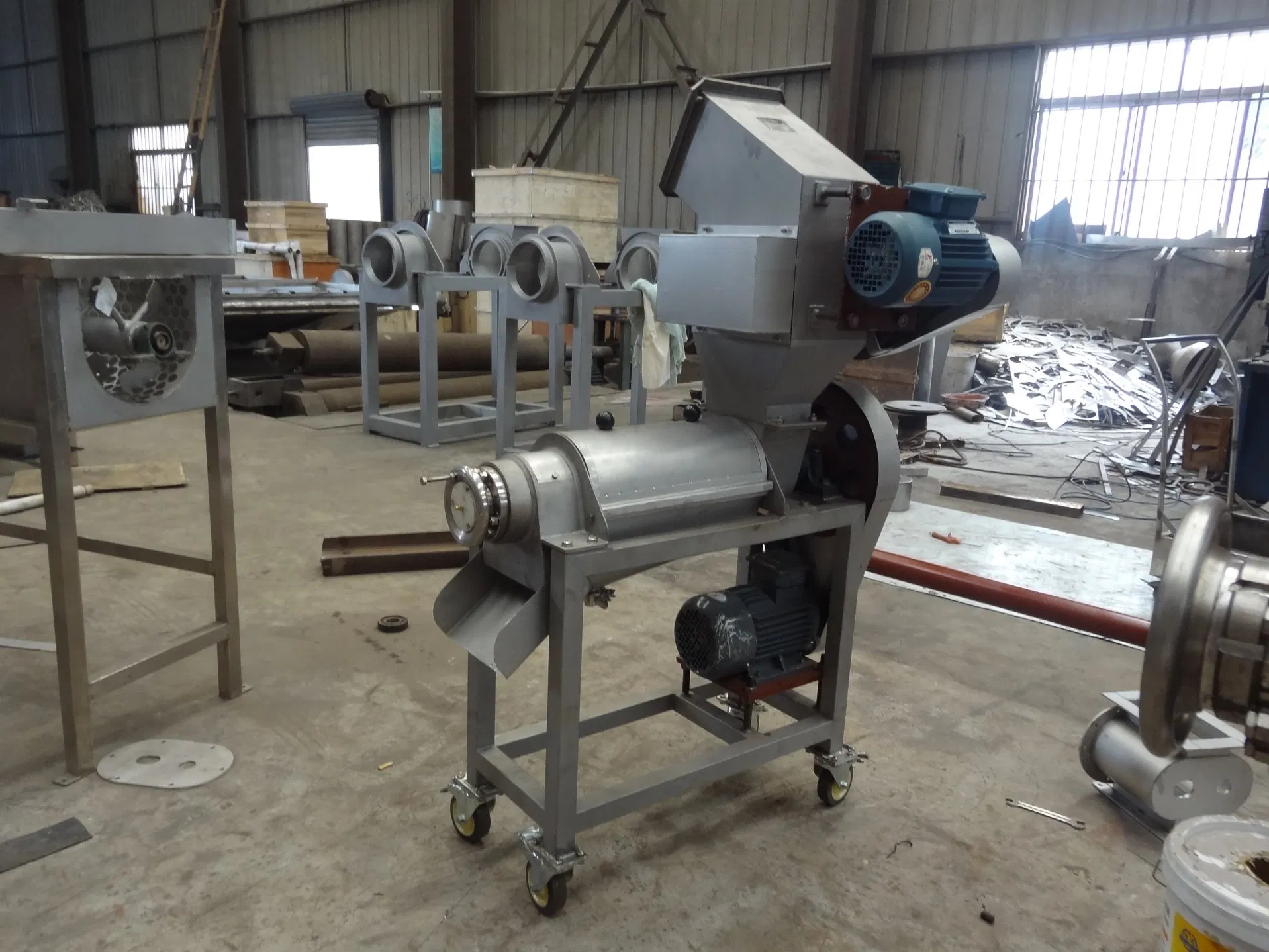 Industrial Use 1.5T/H Apple Fruit Grinder and Juicer Extractor