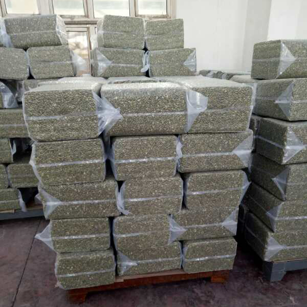 Gentle Handling Vibratory Vacuum Sealer for Export Standard Cashew Bricks 25lbs 50lbs