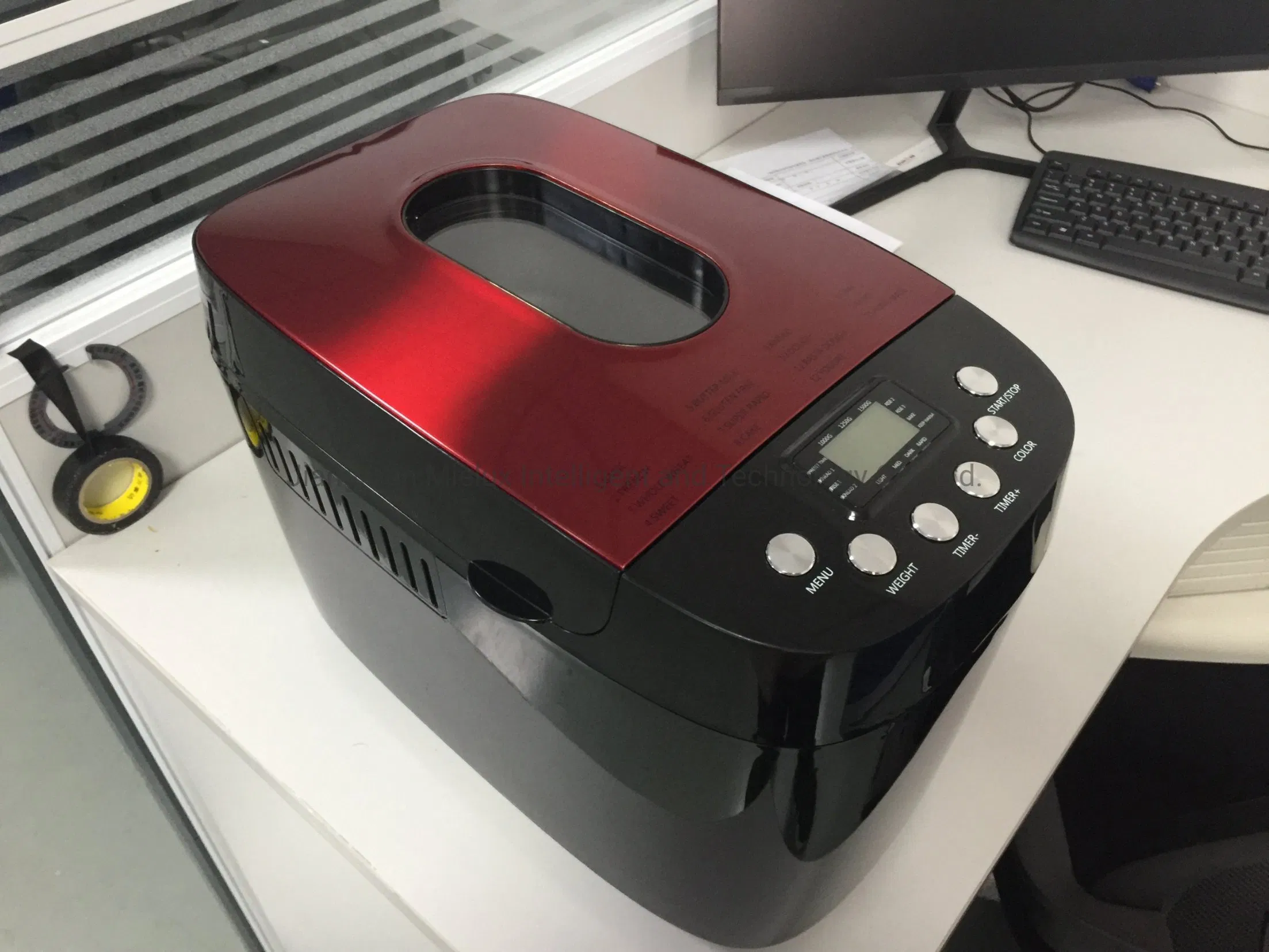 8906 Double Kneader Bread Maker