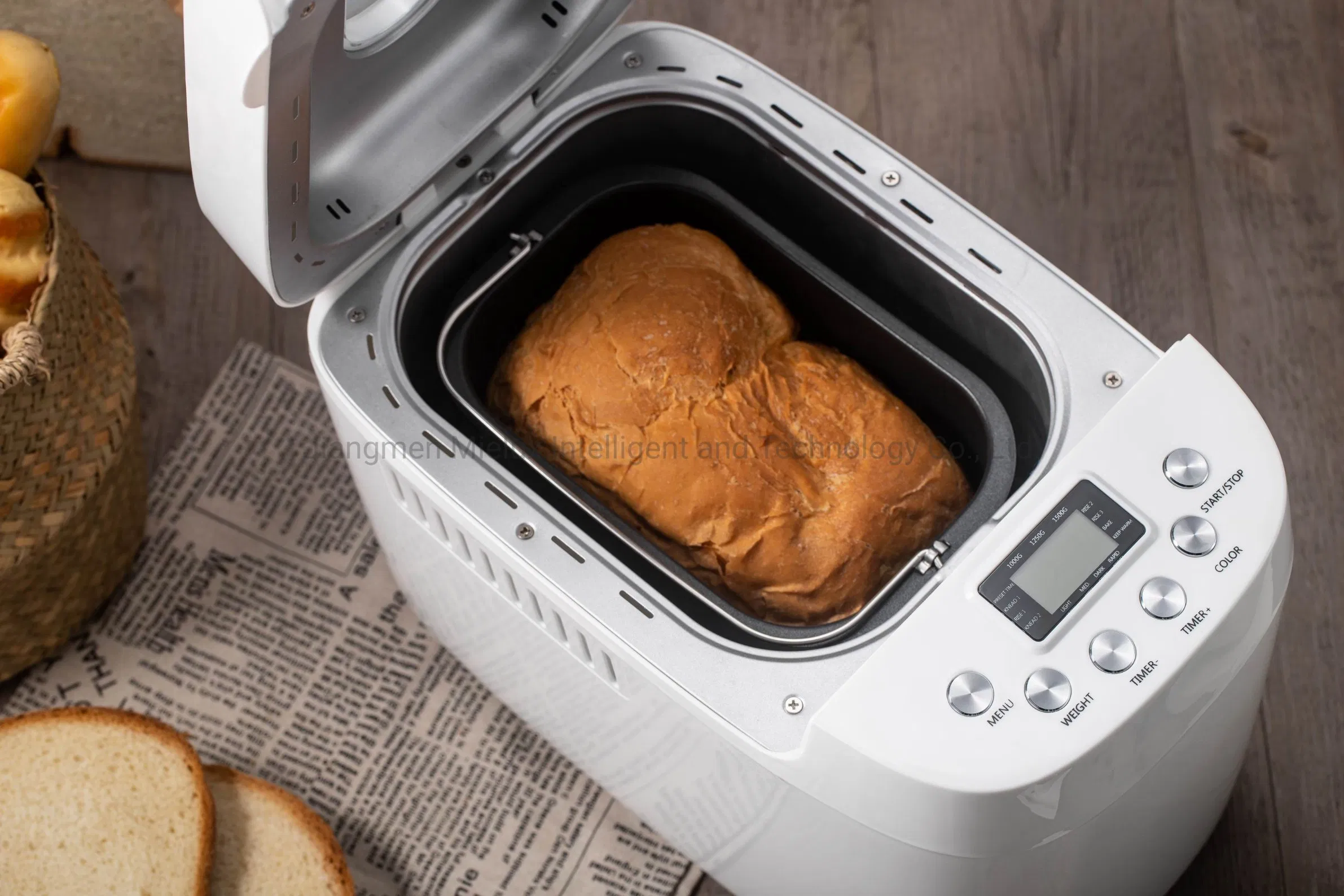 8906 Double Kneader Bread Maker