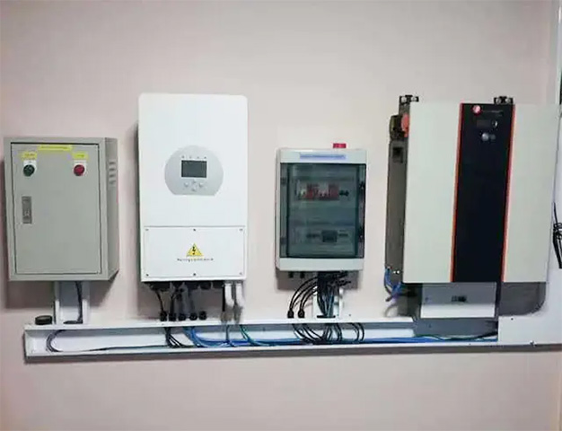 Deye 3 Inversor Solar de Fase 8kw 10kw 12kw Inversor Híbrido Inversor Híbrido para Hogar Instalación de Sistema Fotovoltaico Residencial