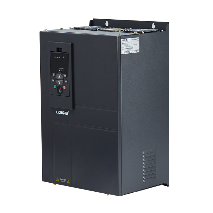 Sp800 Inversor de bomba solar trifásico de alta eficiencia con función MPPT