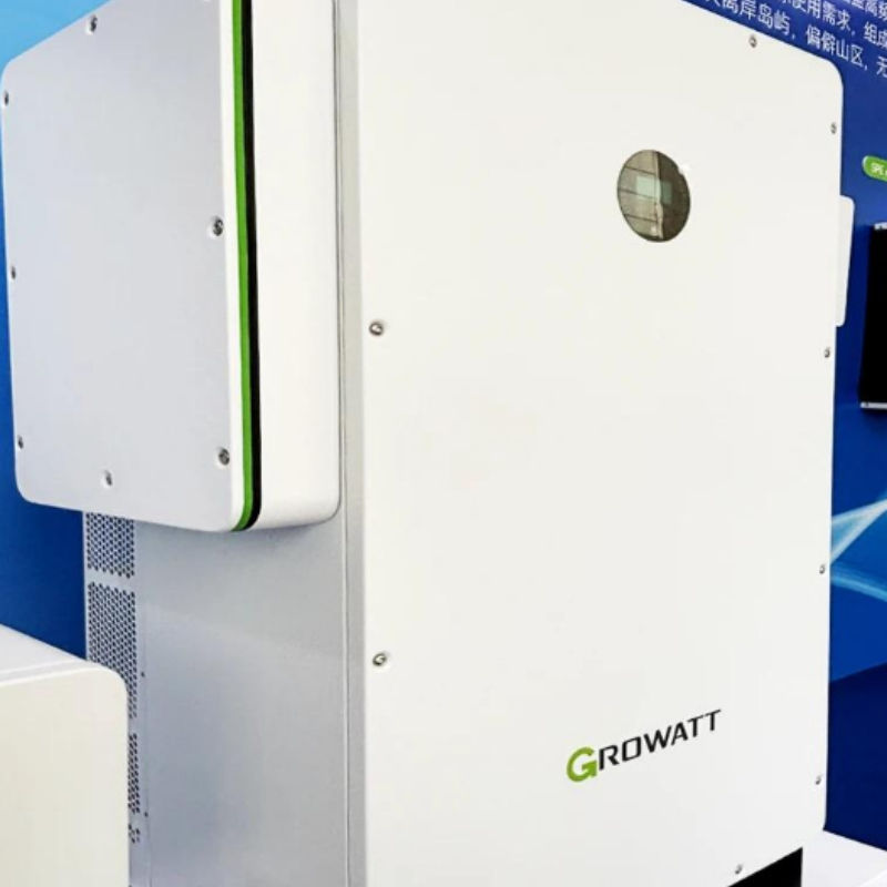 Inversor solar híbrido de alta potencia para sistemas de almacenamiento de energía comercial con múltiples entradas MPPT
