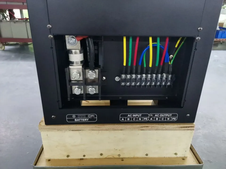 Precio del Inversor Solar Trifásico 5kw 6kw 8kw 10kw 15kw Inversor Híbrido Solar IP65 3 Fase Inteligente 380VAC Salida fuera de la Red Inversor Solar Híbrido