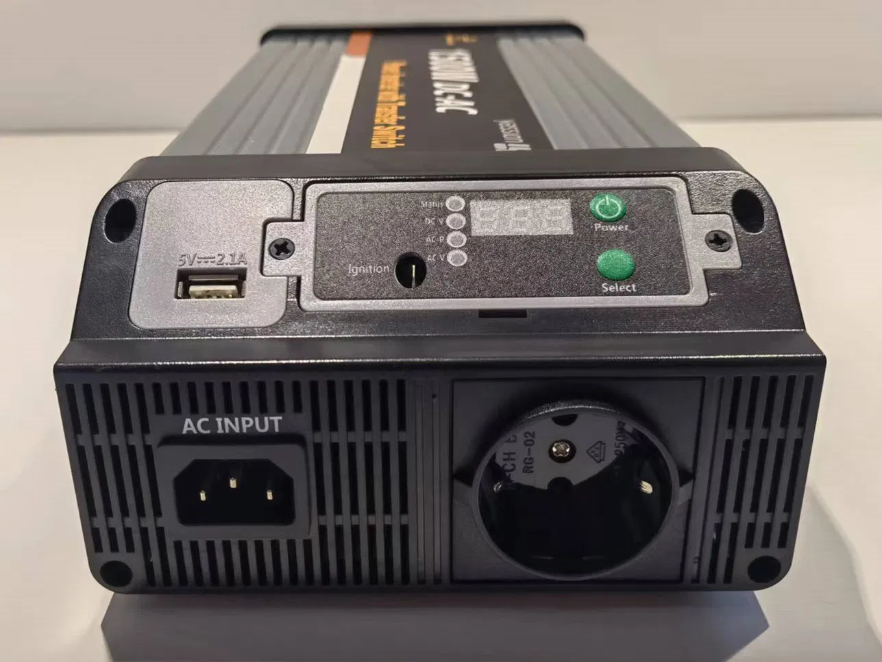 Inversor Solar de Alta Frecuencia 1000W Inversor de Onda Sinusoidal Verdadera con Control Remoto