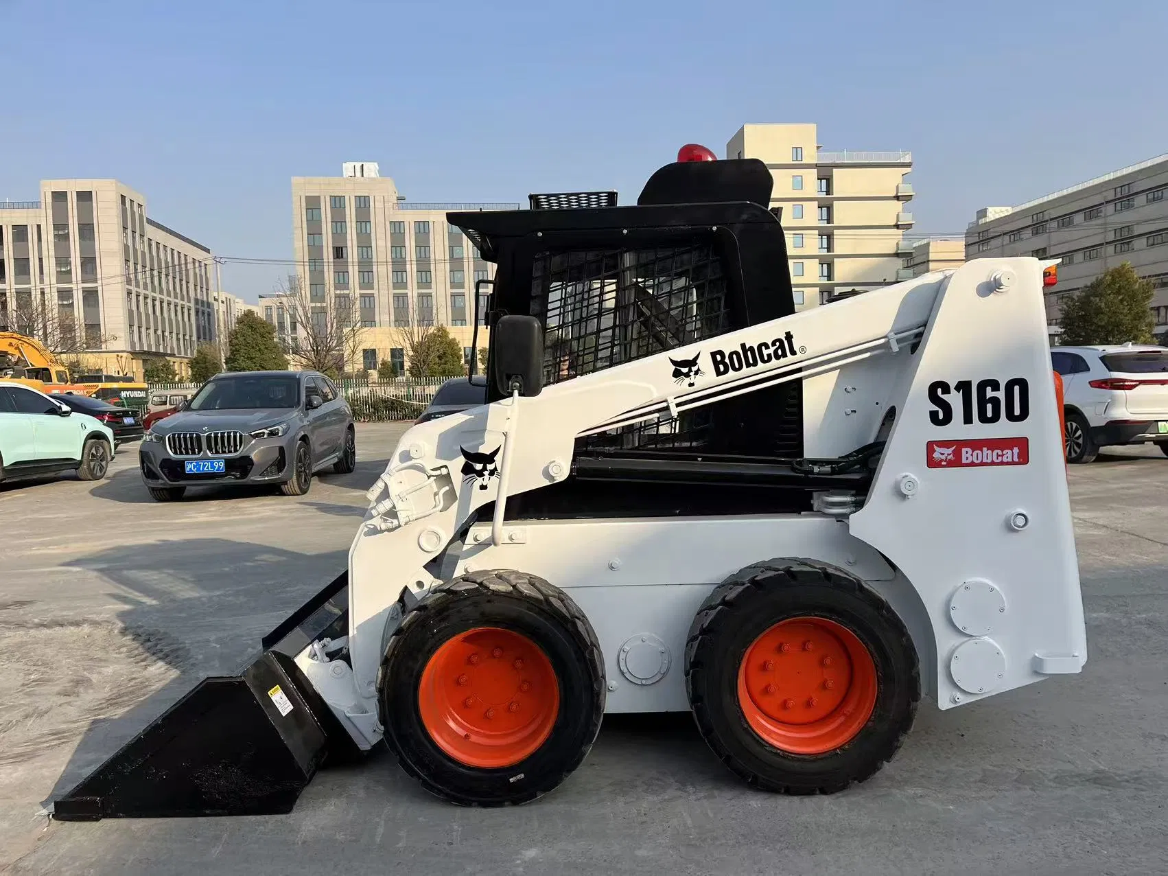 Bobcat usado S160 S220 S270 S300 cargadora de orugas original pequeña a bajo precio en venta