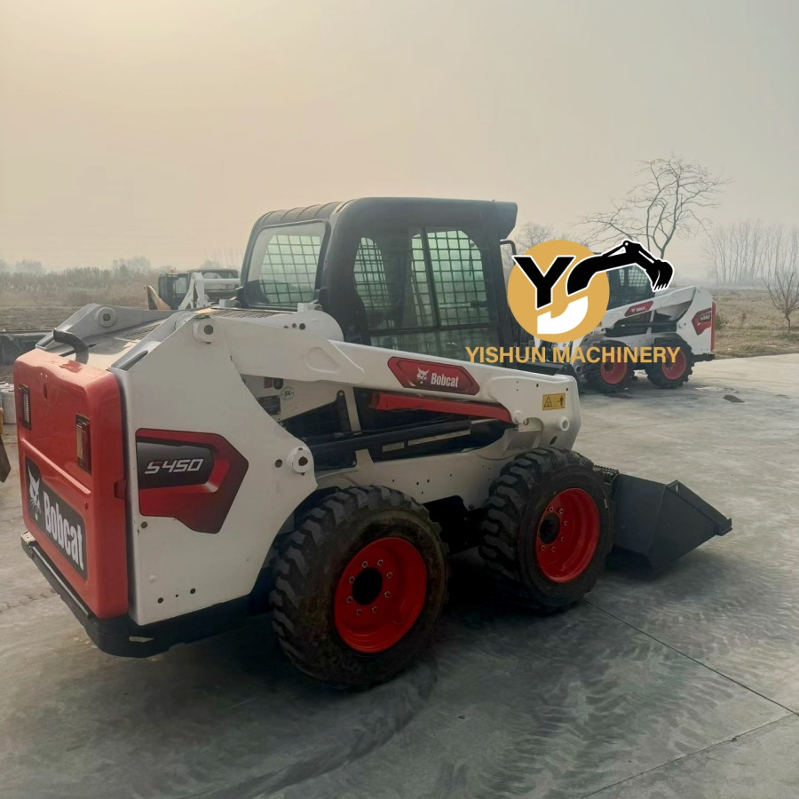 Cargadora sobre orugas usada Bobcat S450 en buenas condiciones a la venta