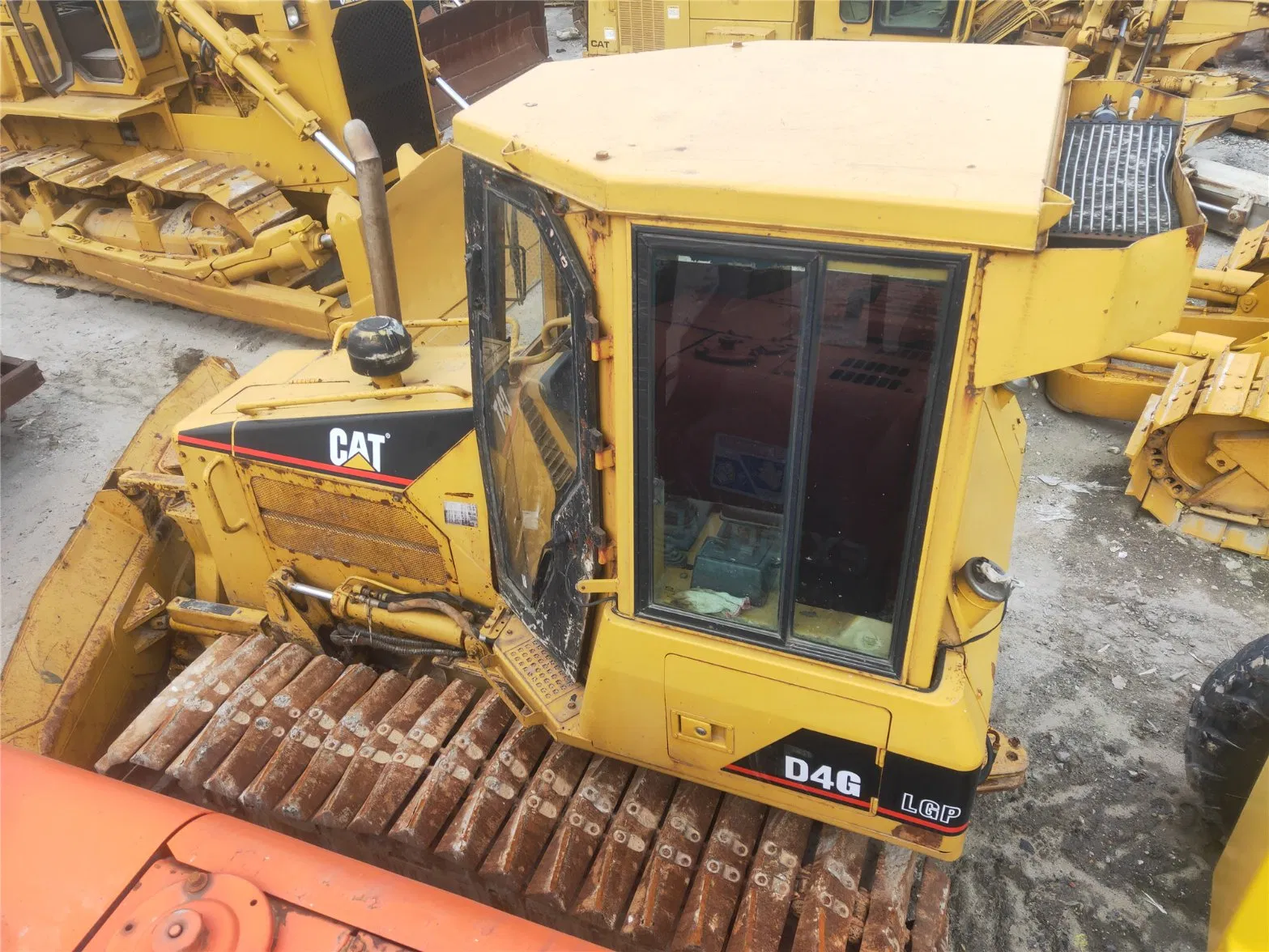Bulldozer de oruga de segunda mano Cat D4g Bulldozer original usado de orugas de Caterpillar