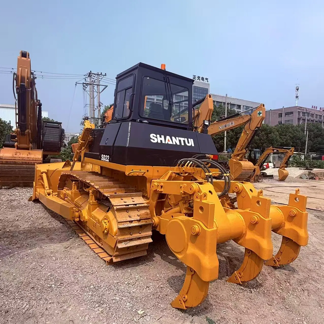 Bulldozer de oruga Shantui usado SD22 Bulldozer de orugas a buen precio China Shantui SD13 SD16 SD22 SD32 Bulldozers usados
