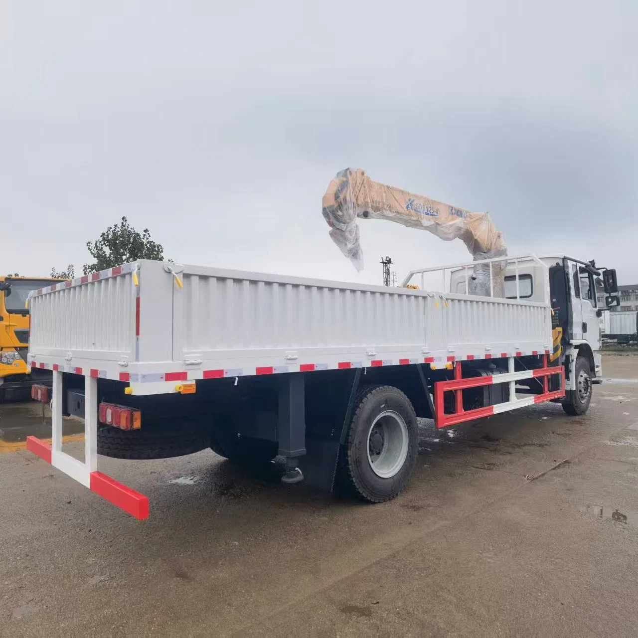 Nuevo Camión Grúa Shacman Usado L3000 240HP 6t Camión Grúa Montado en Lorry Usado Camión de Brazo Articulado Carga Camión Volquete Zoomlion Hidráulico Montado Camión de Carga Grúa