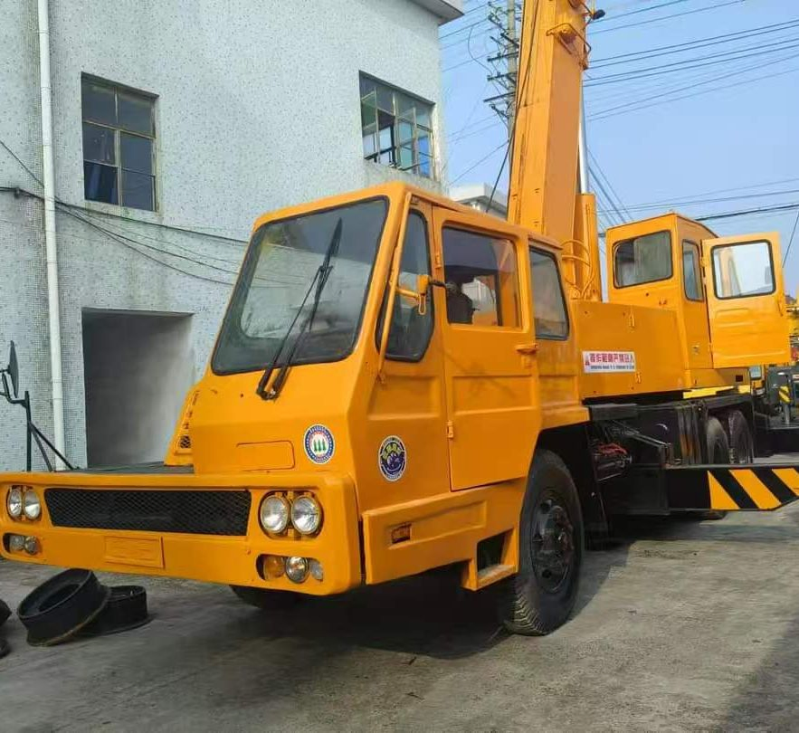 Grúa hidráulica móvil de torre de oruga todoterreno Kato Tadano de segunda mano 25ton 30ton 40 Ton 50 Ton 70 Ton 80 Ton 100 Ton de Japón, máquina de construcción