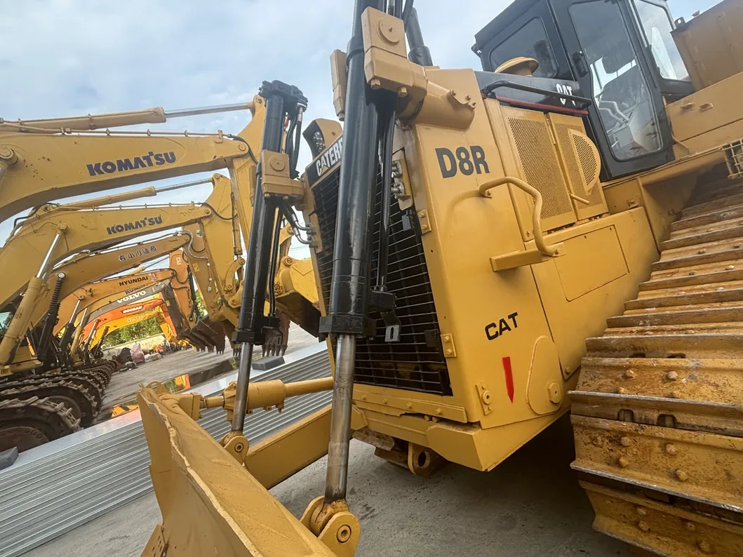Detalle Bulldozer 5