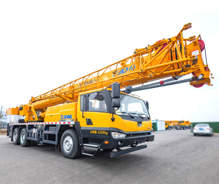 XCMG Oficial de segunda mano 25t 50 Ton 70ton 100 Ton 130ton 220t Construcción elevación de grúa de camión móvil hidráulica usada Precio Para la venta