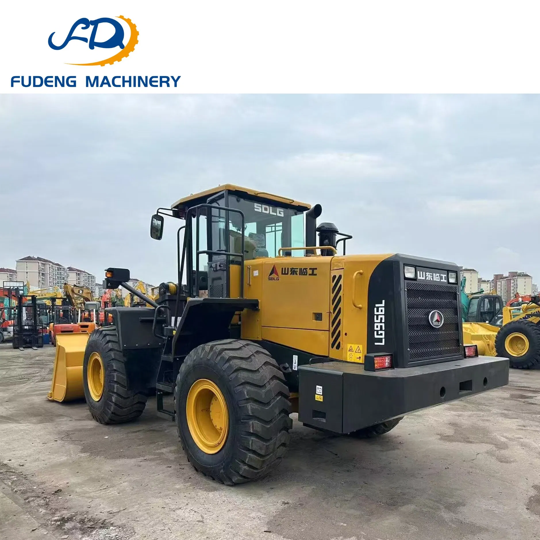 Cargadora de Ruedas Lingong 956L Usada de Alto Rendimiento con Hidráulico Frontal en Venta