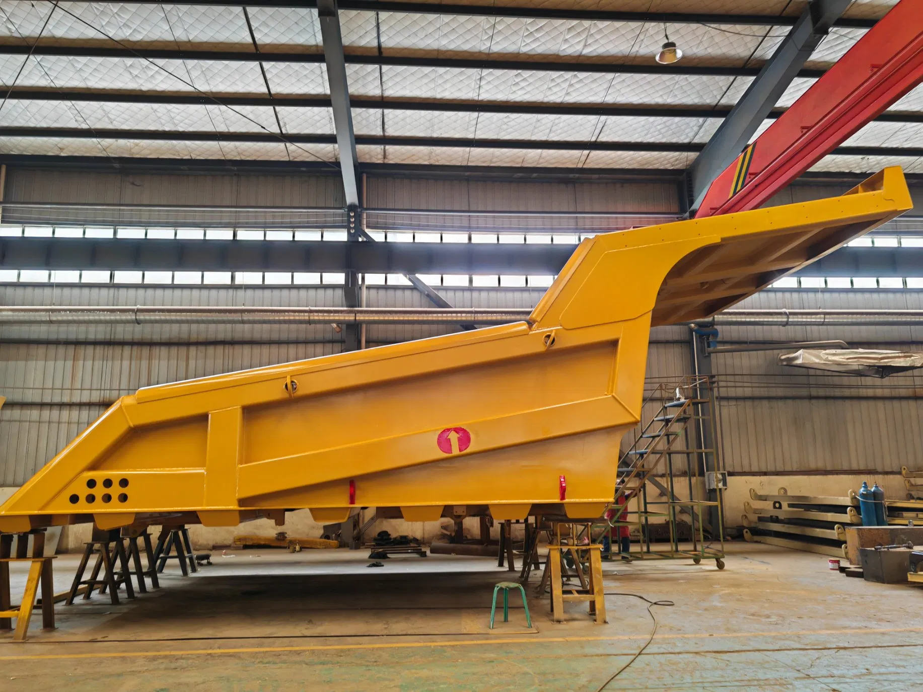 Cuerpo de camión volquete rígido personalizado para minería 80-320ton capacidad de carga del camión volquete
