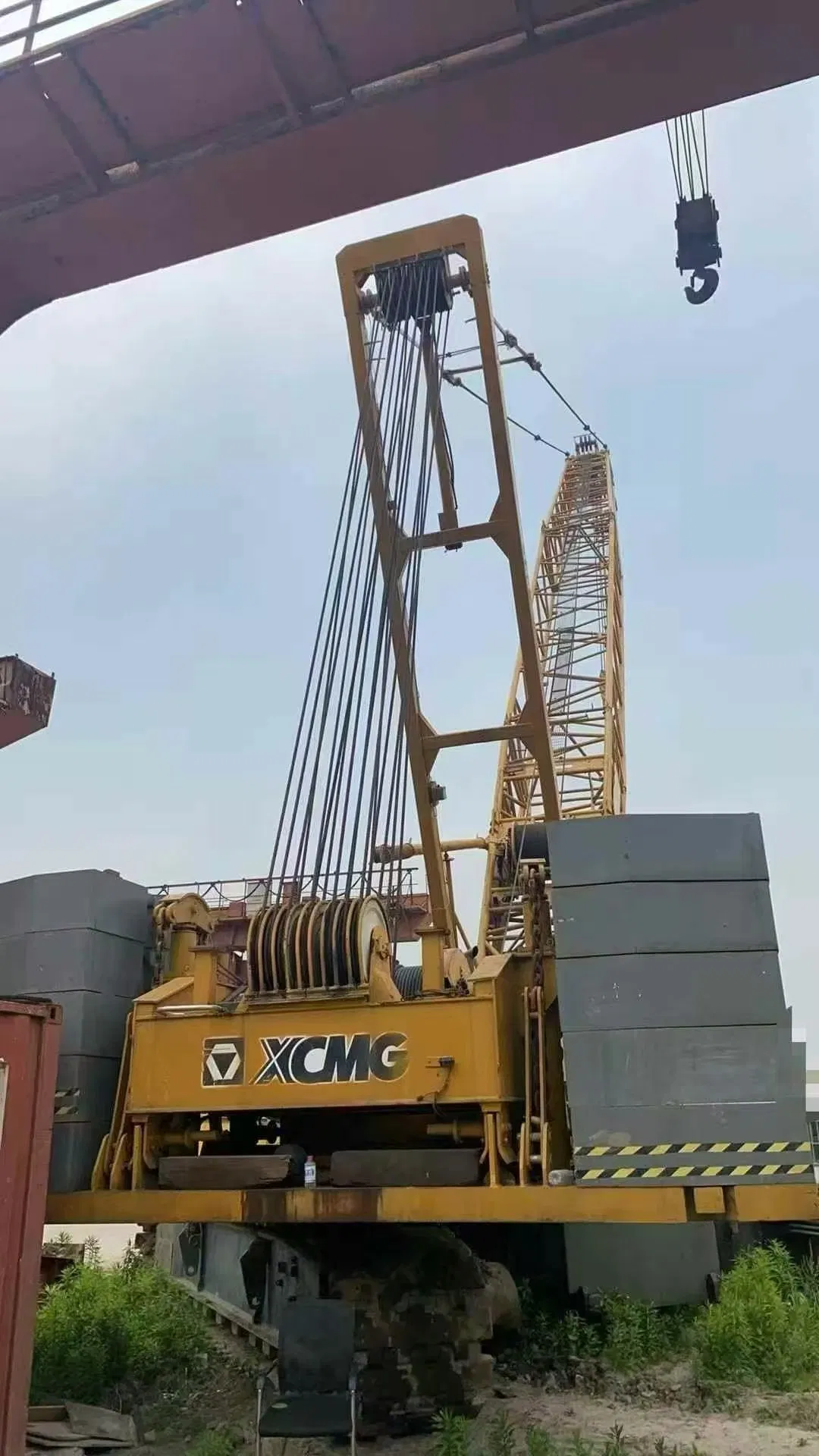 Grúa de oruga usada 180 Grúa torre 61m 18t Dos ganchos 2018