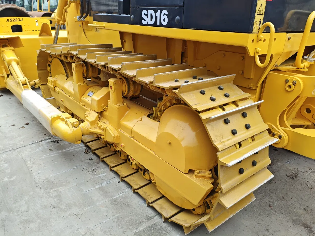 Shantui SD16 View 2