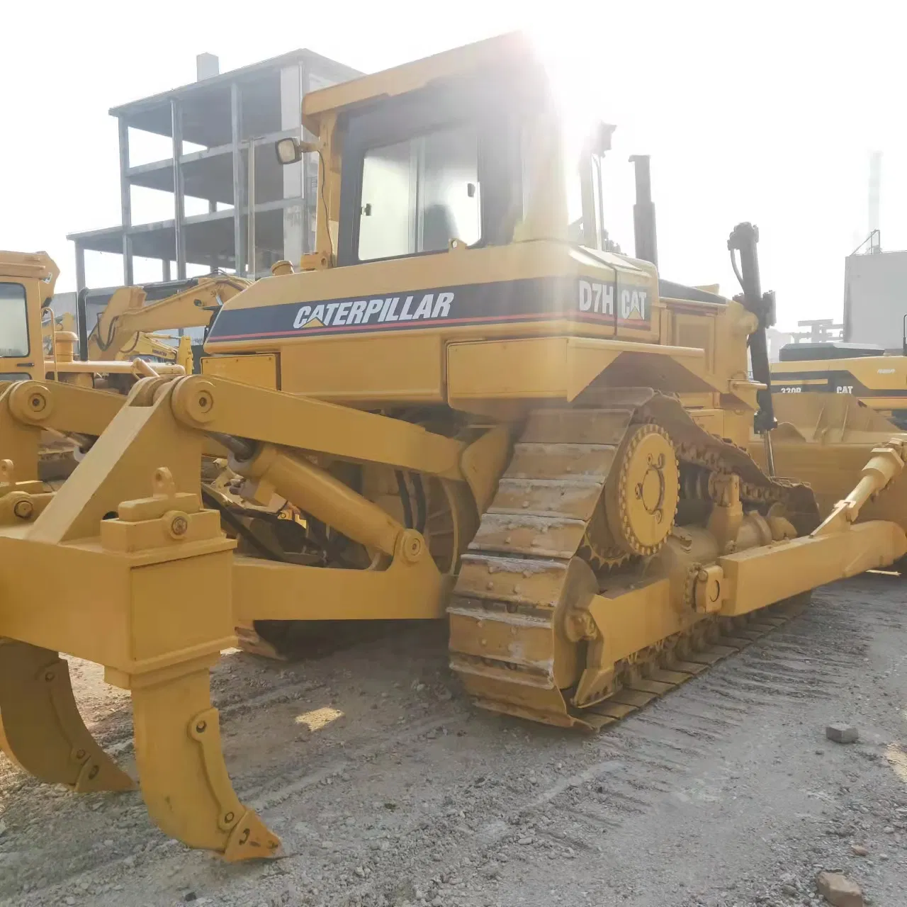 Bulldozer de oruga de segunda mano Cat D7h Bulldozer original usado Caterpillar V Tractor de orugas