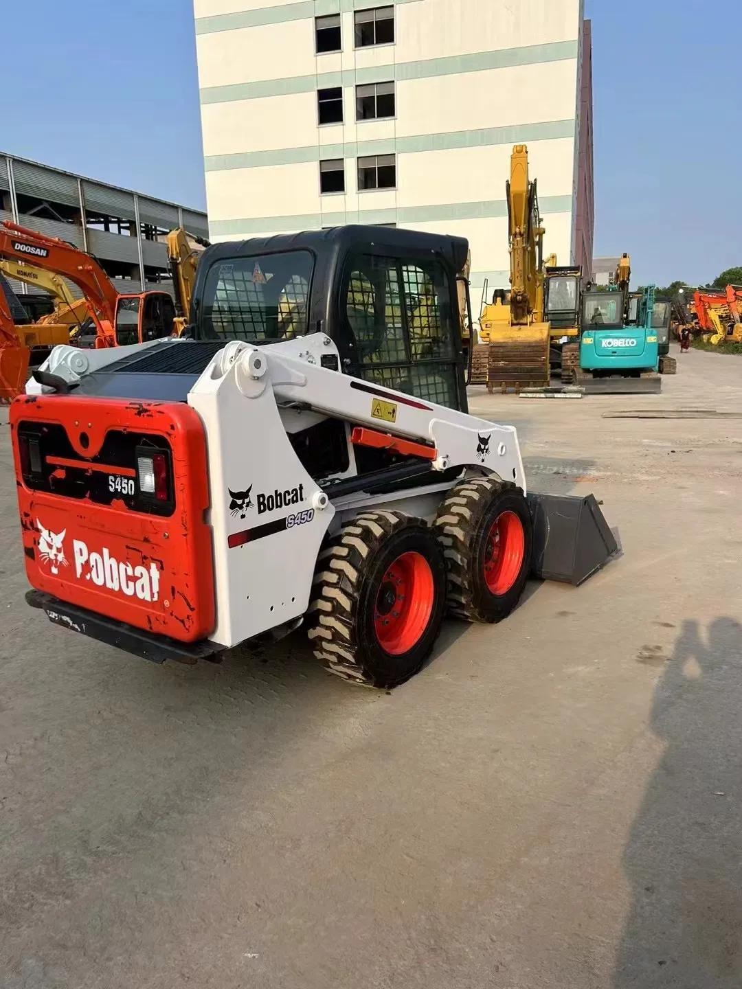 Cargadora de Oruga Bobcat S450 Usada Cargadora Mini de Segunda Mano Original EE. UU. S550 S18 S16 S300