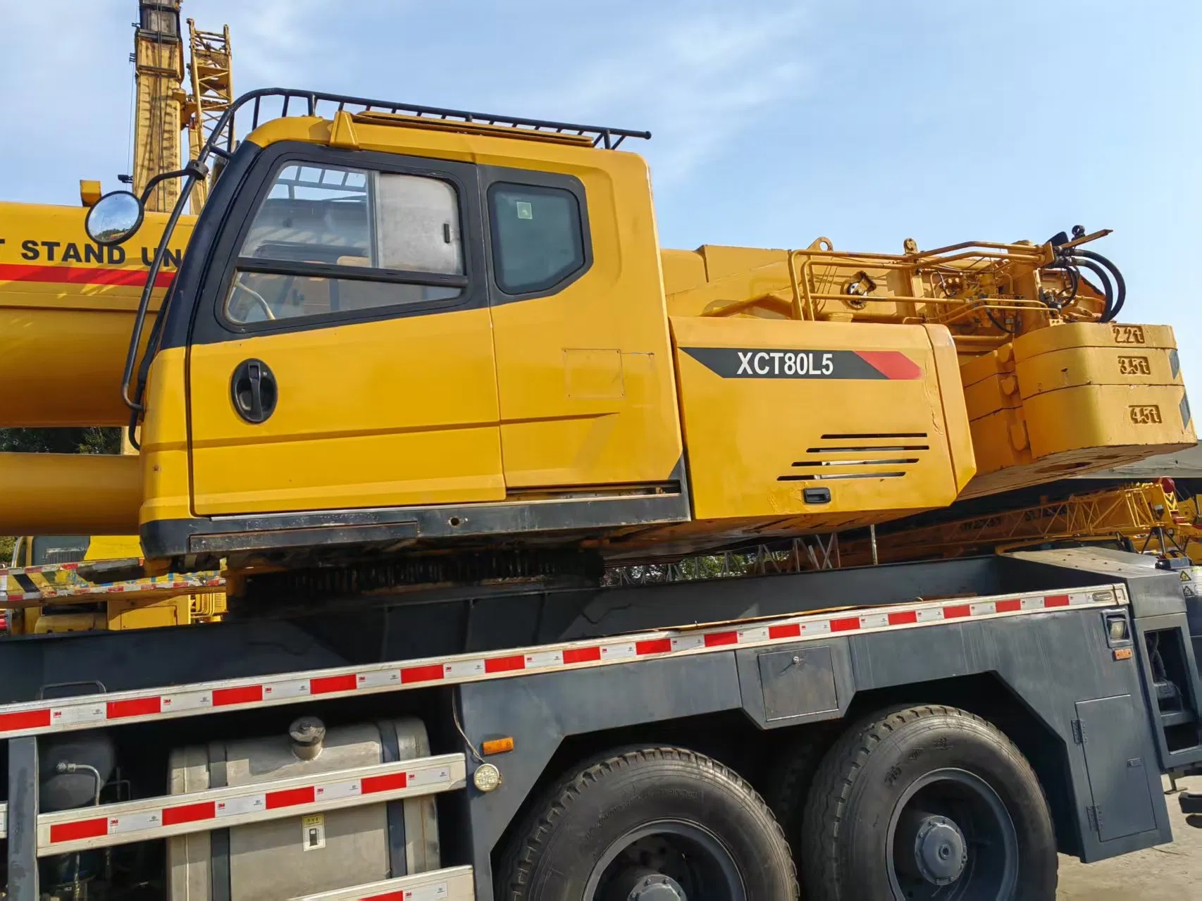 Grúa Móvil de Alta Calidad 80ton Grúa de Brazo Xct80L5 5-Section en Venta