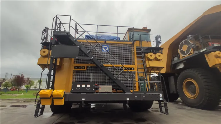 Camión volquete de minería usado XCMG Xde260
