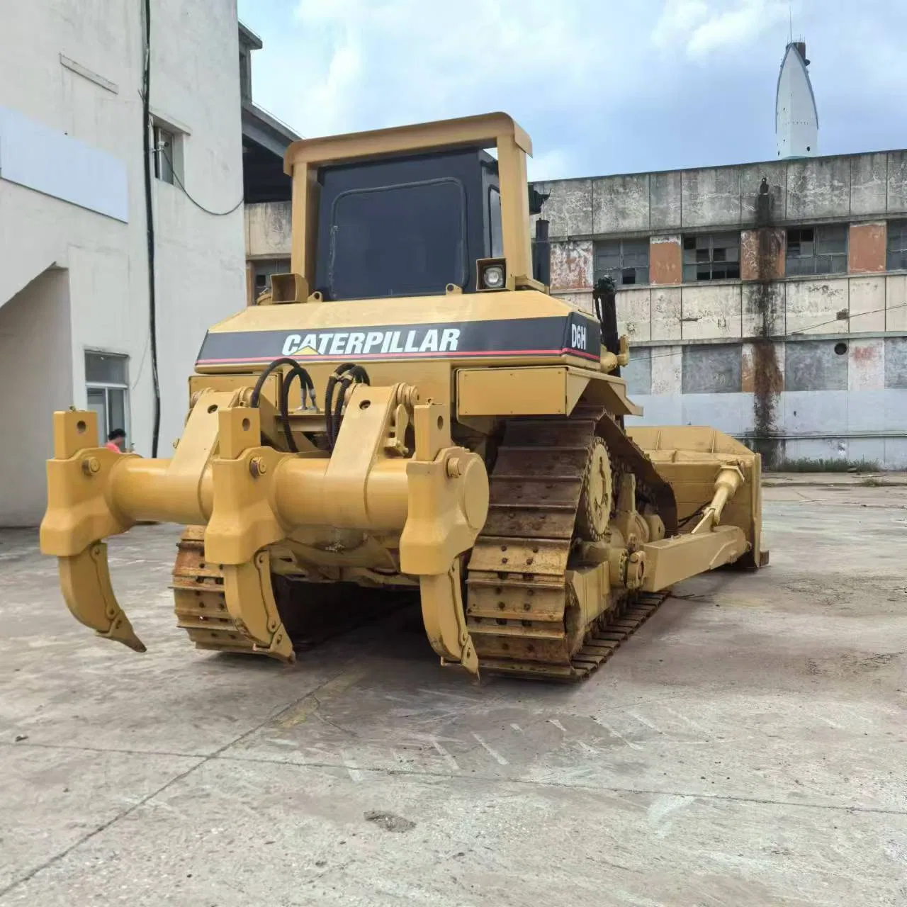 Usado Original Caterpillar D6h Bulldozer Crawler de Segunda Mano Dozer de Orugas Haga clic para Descuento