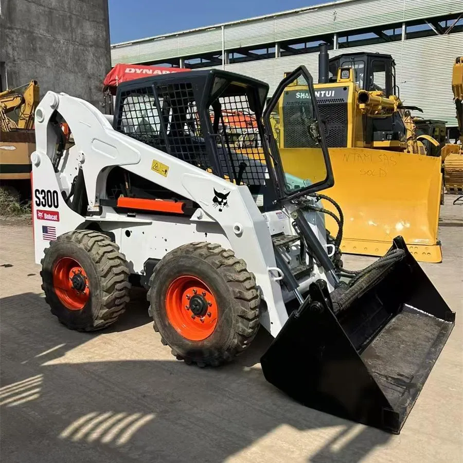 Bobcat S300 Mini frontal