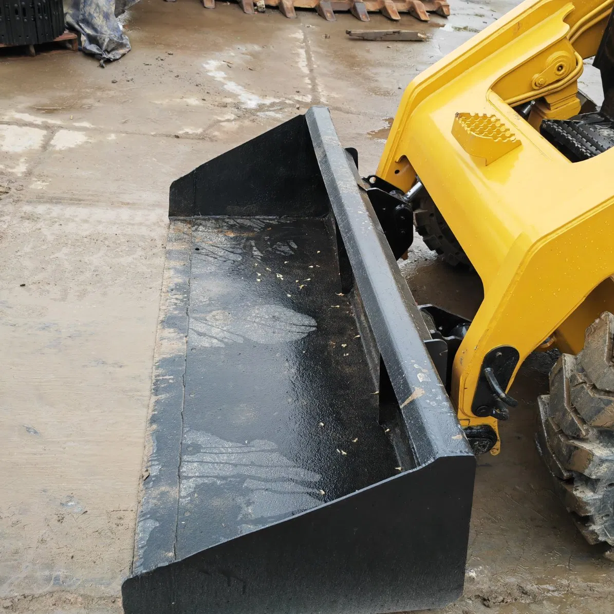 Cargadora de orugas usada duradera 246D con motor de rodamiento Moog