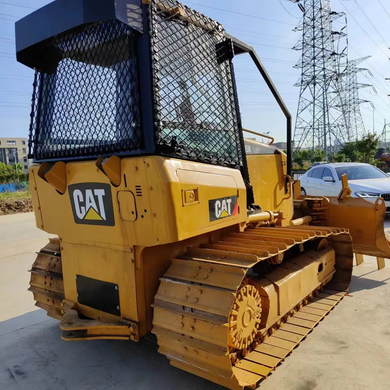 Bulldozer de oruga de segunda mano Cat D5g D5K D5h D5m Bulldozer original usado Caterpillar Tractor Cat D7g D6r D7r D8r D10 D9n Bulldozer pesado usado