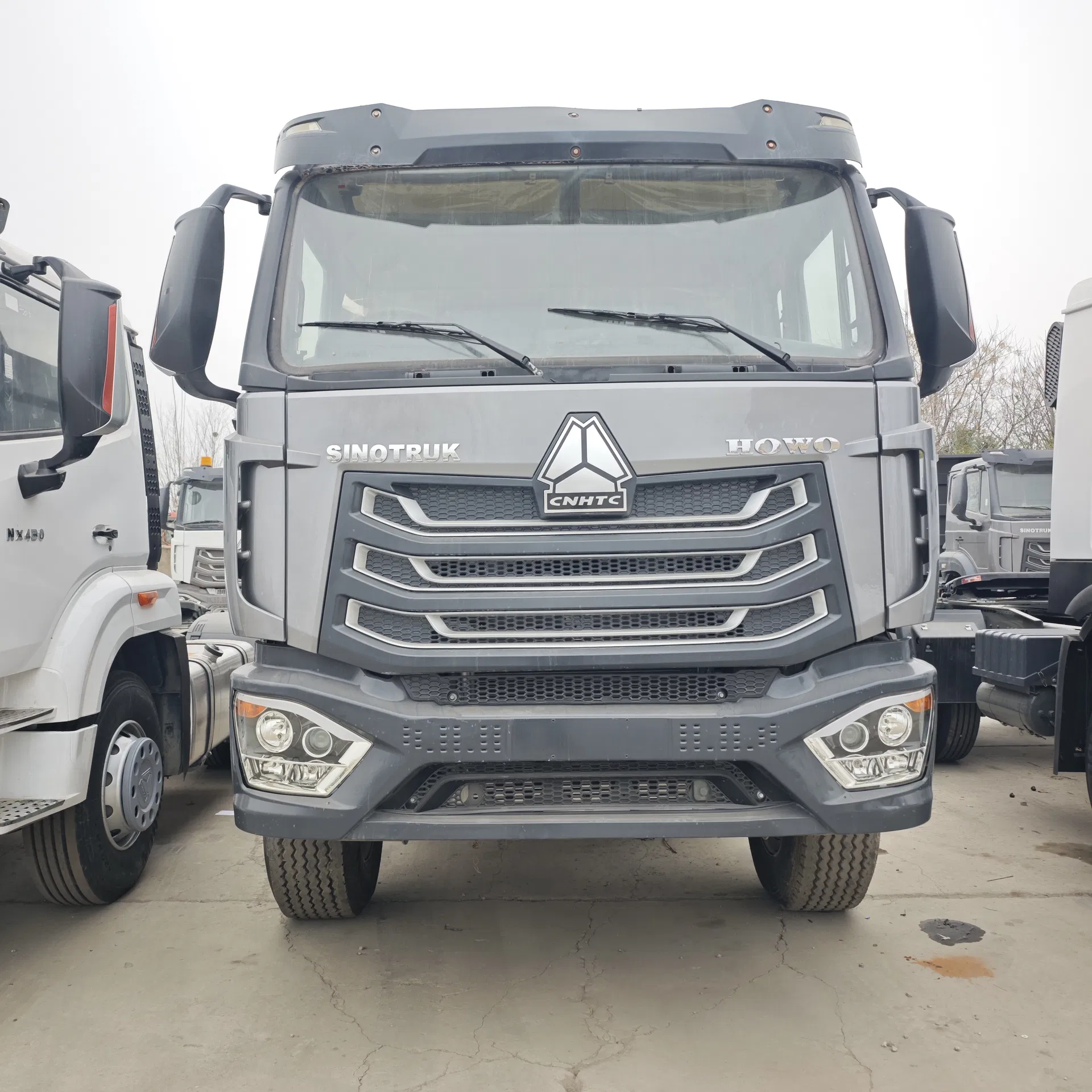 Camión volquete rígido diesel HOWO usado para construcción