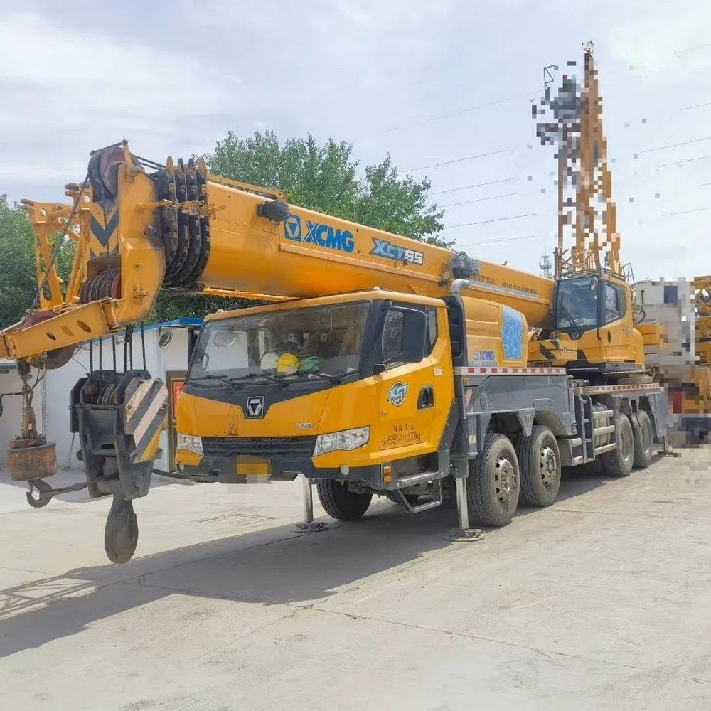 Respuesta de Alta Velocidad Xct55L5 55t Grúa Todo Terreno Usada con Brazo Hidráulico