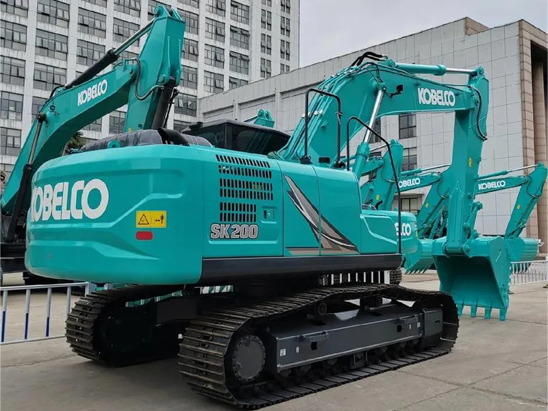 Caterpillar 320 en campo