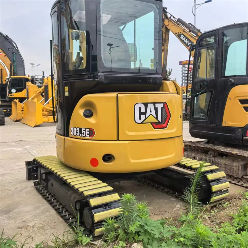 Excavadora Cat 303,5E usada Vista 2