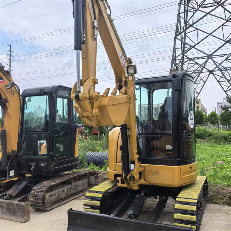 Maquinaria original usada Excavadora Cat 303,5E Marca Caterpillar de segunda mano Mini excavadora hidráulica Digger para la venta