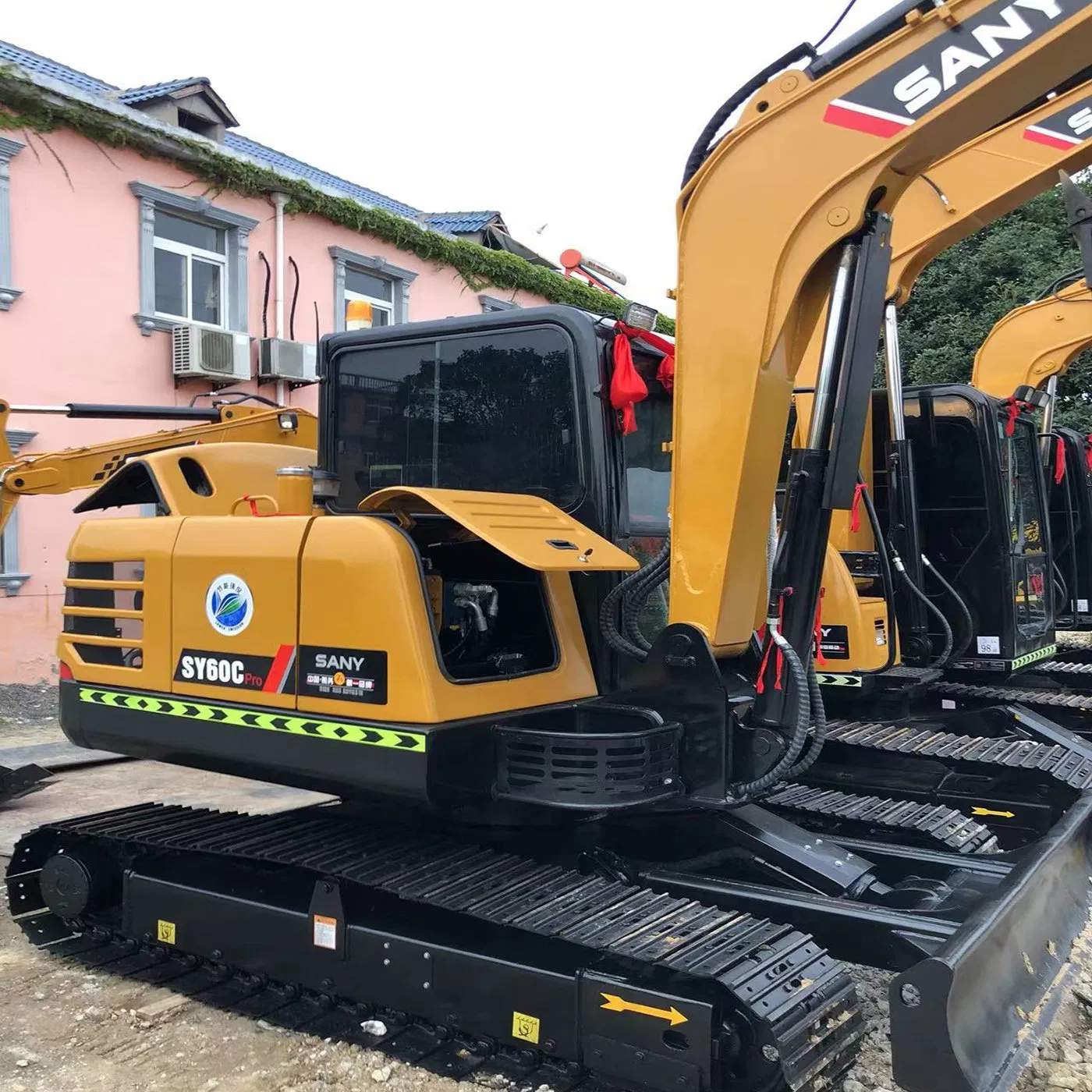6 Ton Pequeño Usado Sany 60 Excavadora Uso Doméstico EPA Euro 5 Excavadora de Granja Usada Mini Excavadora en Venta