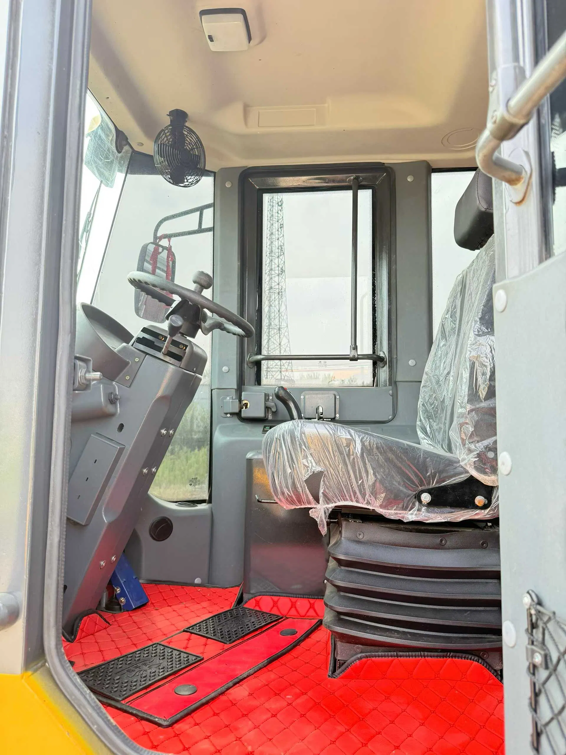 Sinotruk Usado Mejor Mini Cargadora de Oruga Buen Precio con Alta Calidad