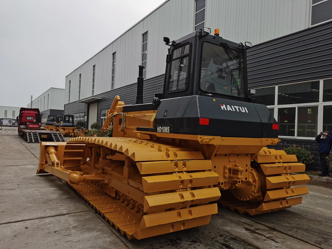 Bulldozer de Pantano con Ruedas de Alta Flotación 7