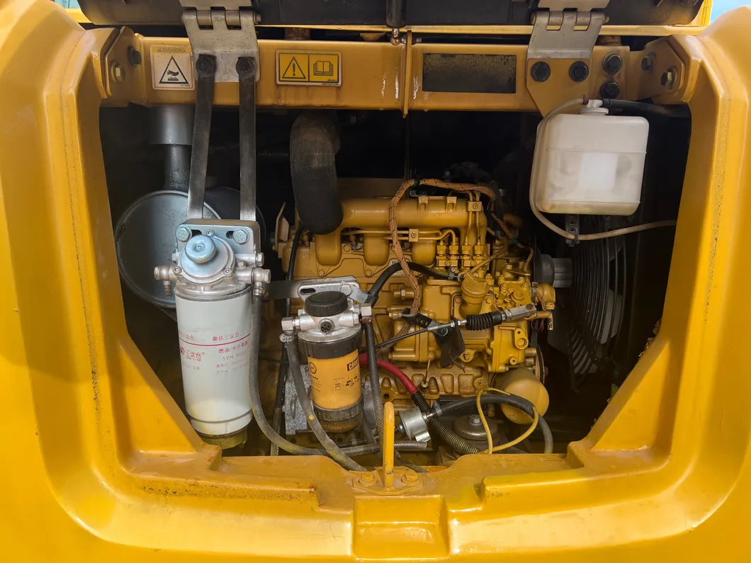 Mini Excavadora Cat305.5e2 de 5 Toneladas