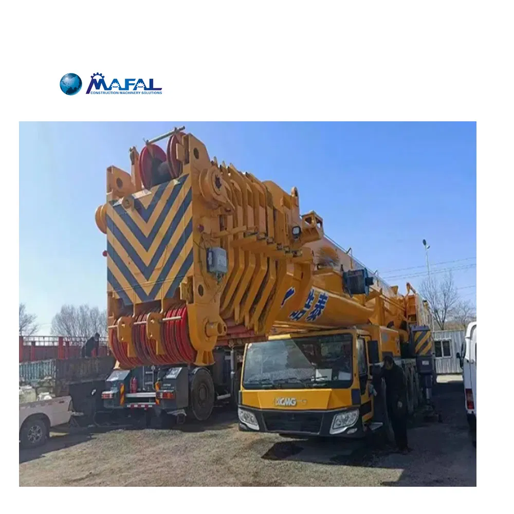Grúa de Camión Todo Terreno Xccmg Usada Qay650A 650ton Grúa Móvil Todo Terreno en Buen Estado