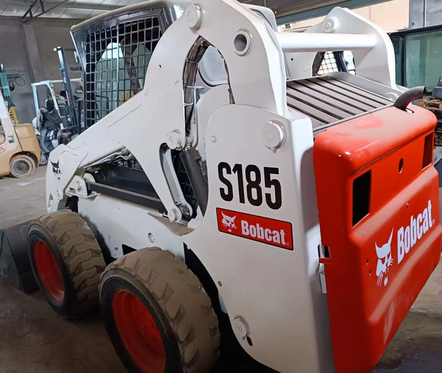 Mini Cargador Bobcat S130/S150/S160/S185/S220/S300 en Stock Usado Varios Modelos Cargador Bobcat Cargador de Oruga Usado S185 Cargador Bobcat